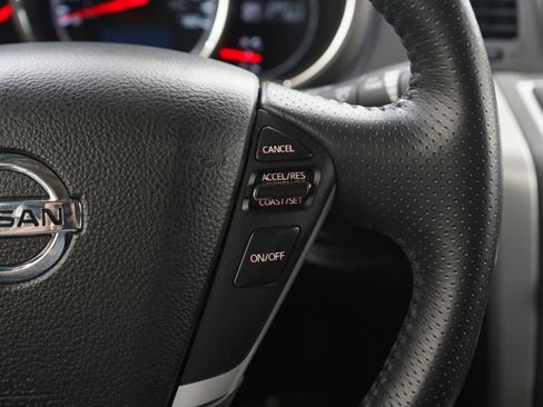 Used 2013 Nissan Murano SV w/ Value Pkg image 28