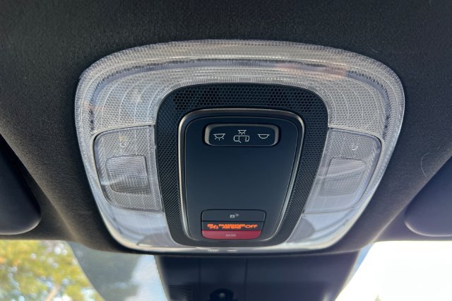 Certified 2025 Hyundai Elantra SEL FWD image 37