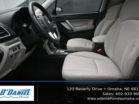 Used 2017 Subaru Forester 2.5i w/ Alloy Wheel Package AWD/4WD image 25