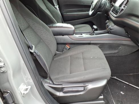 Used 2025 Dodge Durango GT image 7