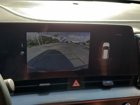 Used 2024 Kia Sportage SX FWD image 27
