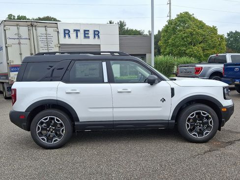 New 2025 Ford Bronco Sport Outer Banks w/ Outer Banks Tech Package+ AWD/4WD image 15