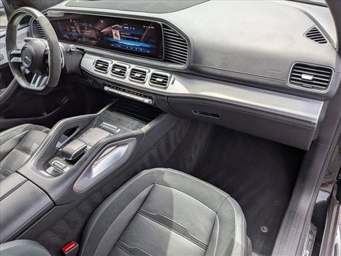 Used 2024 Mercedes-Benz GLS 63 AMG 4MATIC image 21