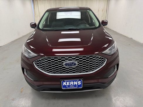Used 2024 Ford Edge SEL w/ Convenience Package AWD/4WD image 8