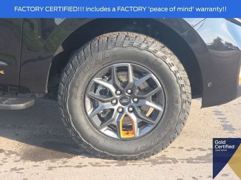Used 2025 Ford Expedition Tremor AWD/4WD image 6