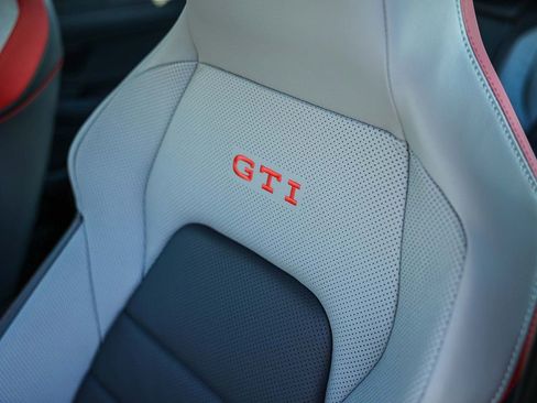 New 2026 Volkswagen GTI SE image 34