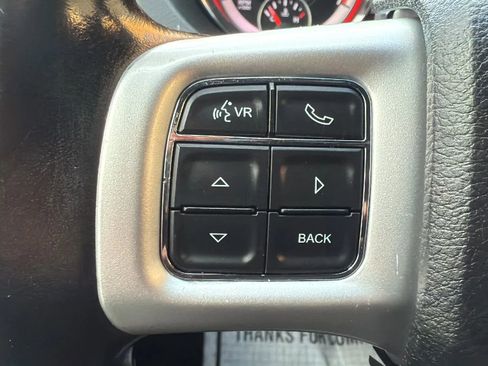 Used 2020 Dodge Grand Caravan GT image 12