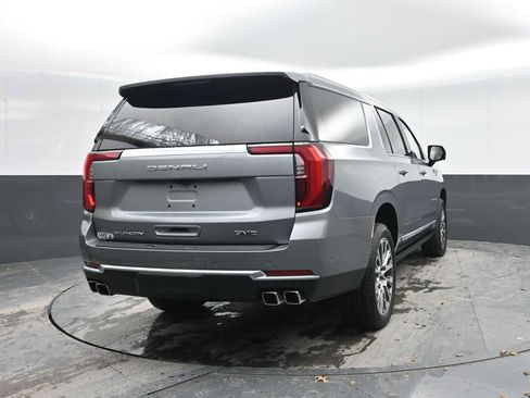 New 2026 GMC Yukon XL Denali w/ Sun & Power Step Package image 10