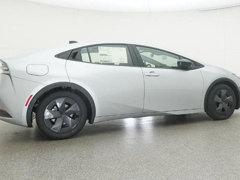 New 2026 Toyota Prius SE image 26