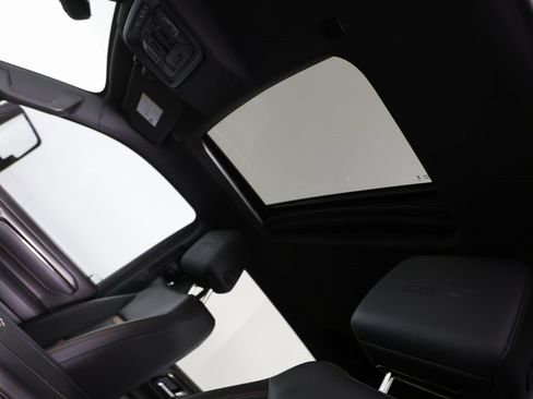 Used 2025 GMC Sierra 2500 AT4 w/ AT4 Premium Plus Package image 15