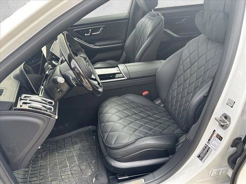 Used 2024 Mercedes-Benz S 580 4MATIC Sedan image 12