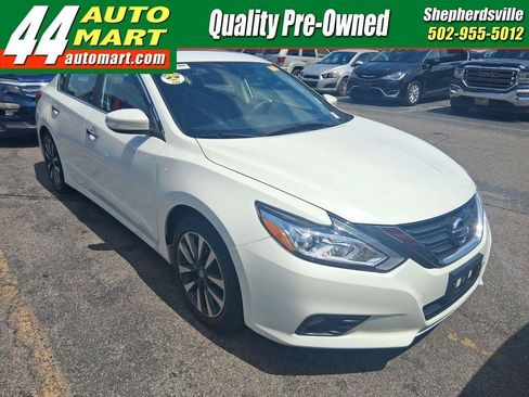 Used 2016 Nissan Altima 2.5 SV w/ Convenience Package FWD image 1