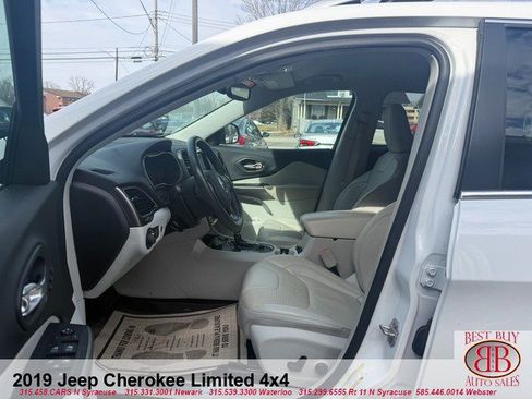 Used 2019 Jeep Cherokee Limited AWD/4WD image 10