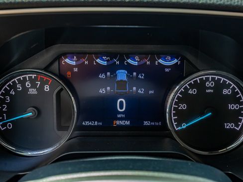 Used 2021 Ford F150 XLT w/ Equipment Group 302A High AWD/4WD image 19
