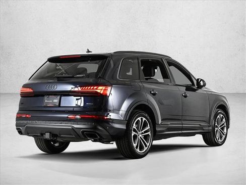 Certified 2025 Audi Q7 2.0T Premium Plus w/ Premium Plus Package AWD/4WD image 5