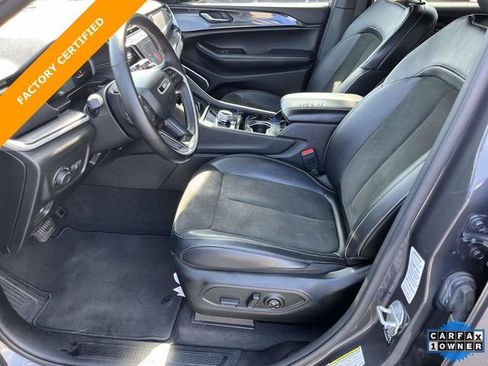 Certified 2021 Jeep Grand Cherokee L Laredo AWD/4WD image 27