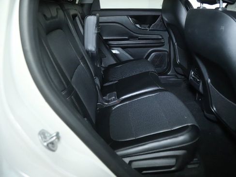 Certified 2022 Lincoln Corsair AWD w/ Equipment Group 101A image 31