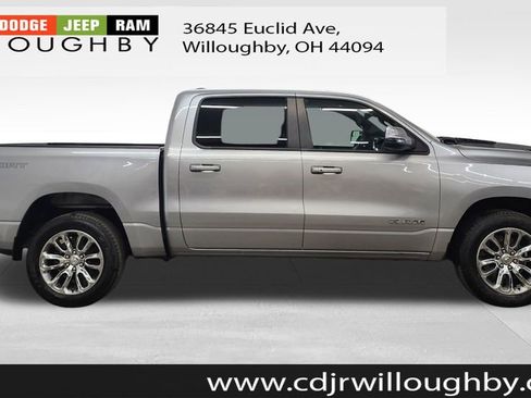 Used 2023 RAM 1500 Laramie AWD/4WD image 4