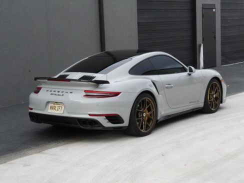 Used 2018 Porsche 911 Turbo S image 10