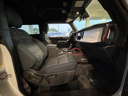 Used 2024 Ford Bronco Heritage Edition image 26