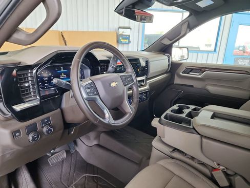 Used 2024 Chevrolet Silverado 1500 LT w/ Protection Package RWD image 15