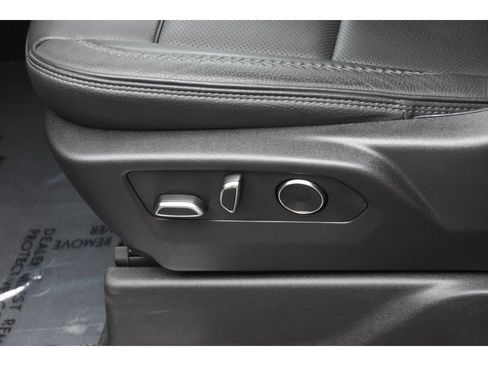 Used 2024 GMC Sierra 1500 Denali image 35