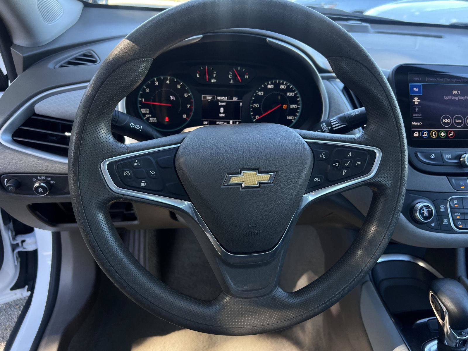 Used 2022 Chevrolet Malibu LT FWD image 18