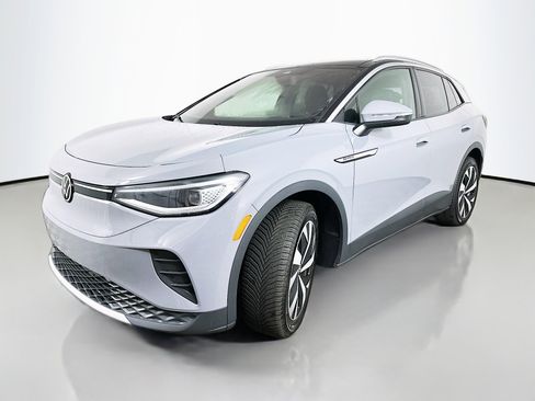 Used 2021 Volkswagen ID.4 Pro S w/ Gradient Package image 3