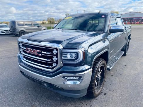 Used 2018 GMC Sierra 1500 SLT w/ Enhanced Driver Alert Package image 4