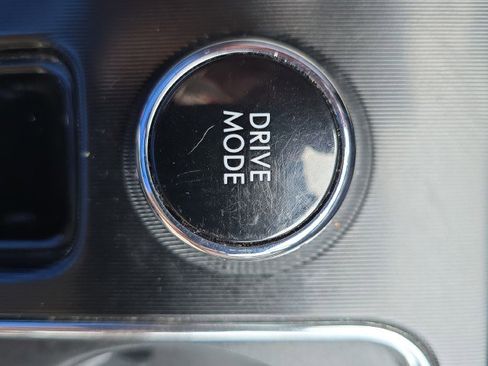 Used 2022 Lincoln Corsair AWD w/ Equipment Group 101A image 33