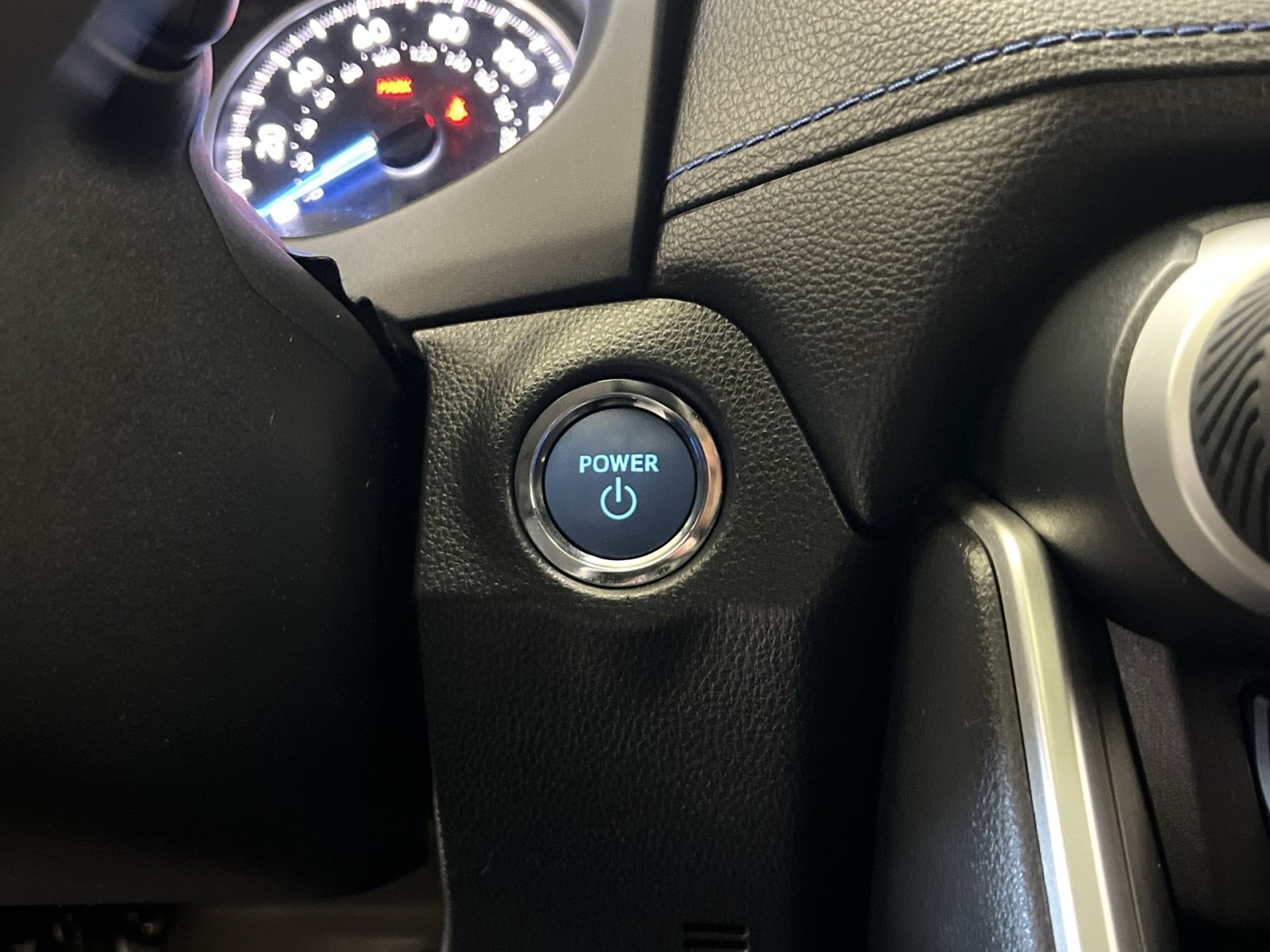 Used 2022 Toyota RAV4 SE w/ Convenience Package AWD/4WD image 35
