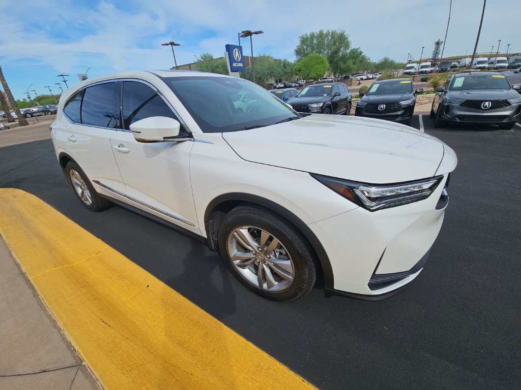 Used 2025 Acura MDX FWD image 3