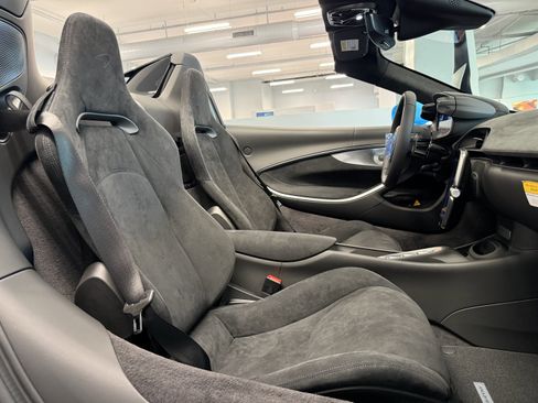 New 2026 McLaren Artura Spider RWD image 15
