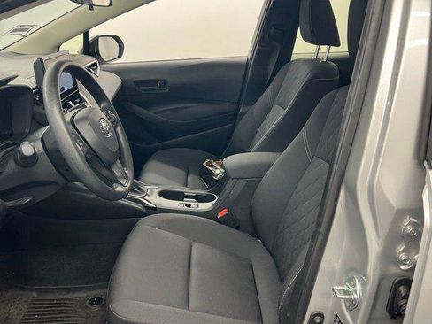 Certified 2026 Toyota Corolla LE w/ LE Premium Package FWD image 9