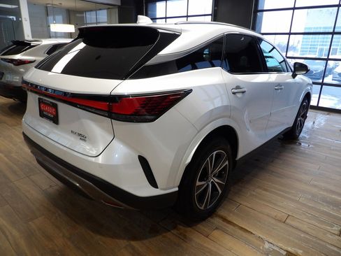 Used 2024 Lexus RX 350 Premium image 6