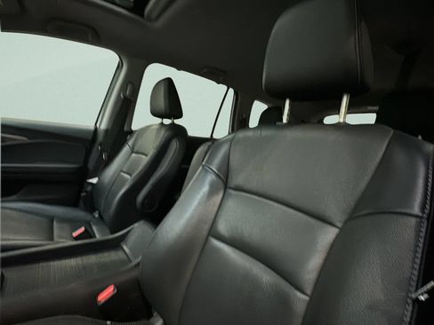 Certified 2021 Honda Pilot Special Edition image 14