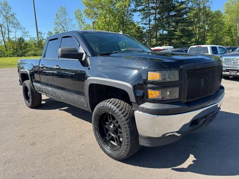 Used 2014 Chevrolet Silverado 1500 W/T AWD/4WD image 7