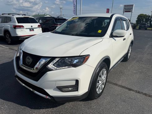 Used 2018 Nissan Rogue S FWD image 34