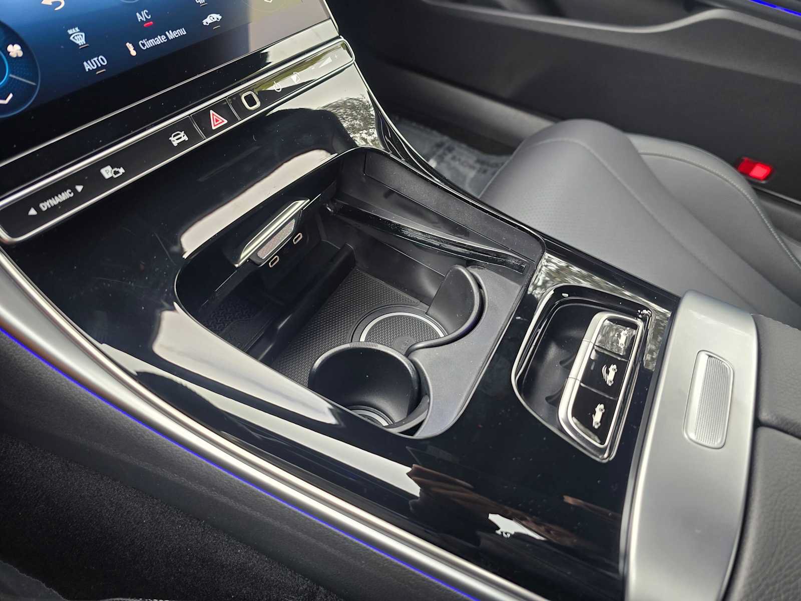 New 2027 Mercedes-Benz CLE 450 4MATIC Cabriolet image 28