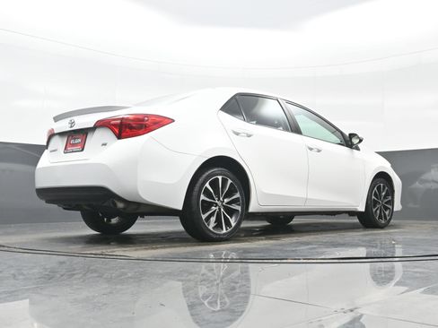 Used 2019 Toyota Corolla SE image 30