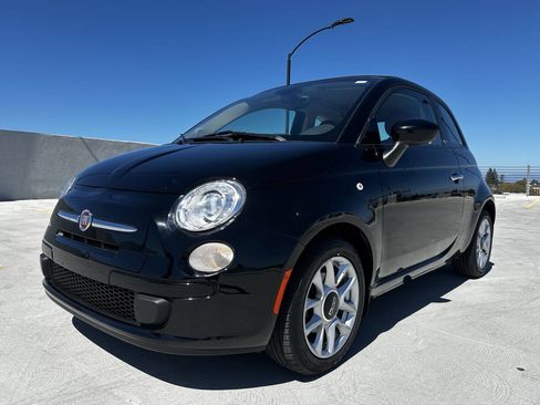 Used 2017 FIAT 500 Pop FWD image 3