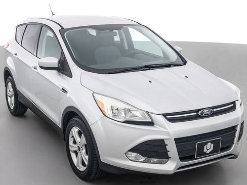 Used 2014 Ford Escape SE FWD image 1