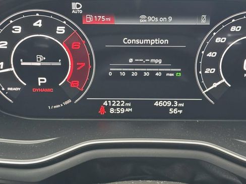 Used 2022 Audi RS 5 Sportback AWD/4WD image 25