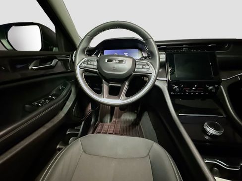 Used 2023 Jeep Grand Cherokee L Laredo w/ Luxury Tech Group I AWD/4WD image 26