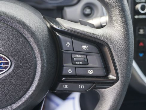 Used 2024 Subaru Crosstrek 2.0i Premium image 18