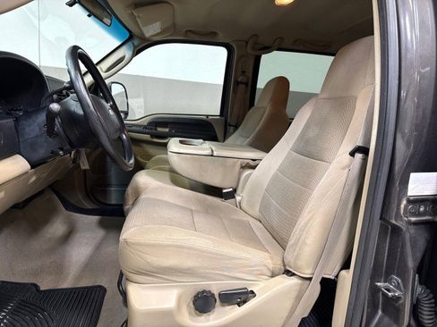 Used 2005 Ford F350 XLT image 14