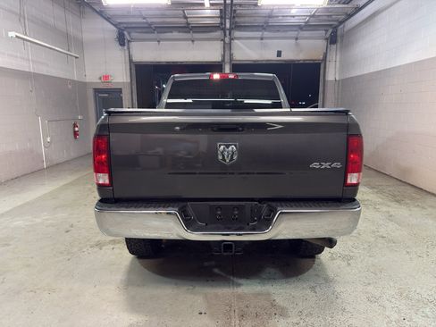 Used 2018 RAM 2500 Tradesman w/ Chrome Appearance Group AWD/4WD image 7