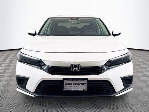 Used 2024 Honda Civic Touring image 2