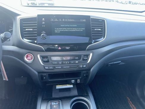 Used 2023 Honda Passport TrailSport image 23