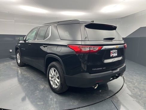 Used 2021 Chevrolet Traverse LT image 5